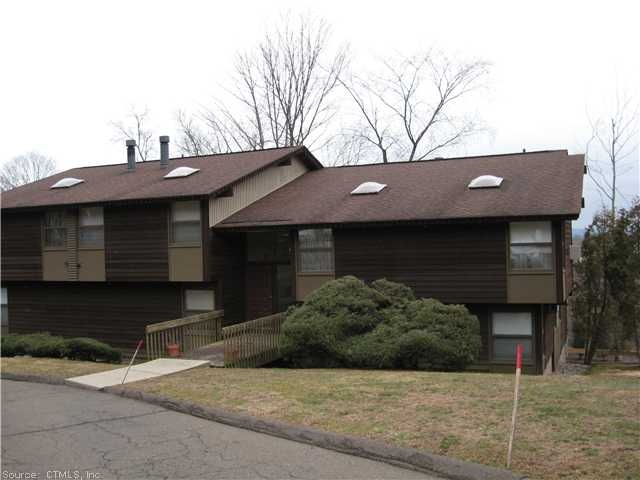 121 Country Squire Dr unit A, Cromwell, CT 06416 - photo 1