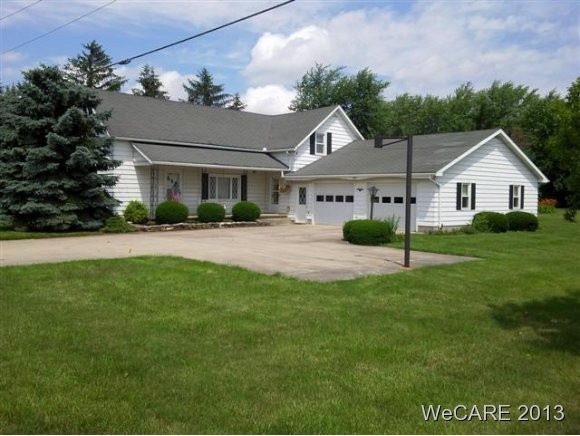 4867 Harding Hwy, Lima, OH 45804 - photo 1