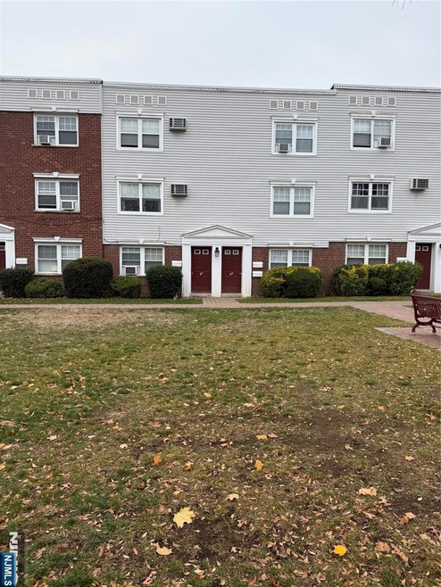 49 Hastings Ave unit b, Rutherford, NJ 07070 - photo 1