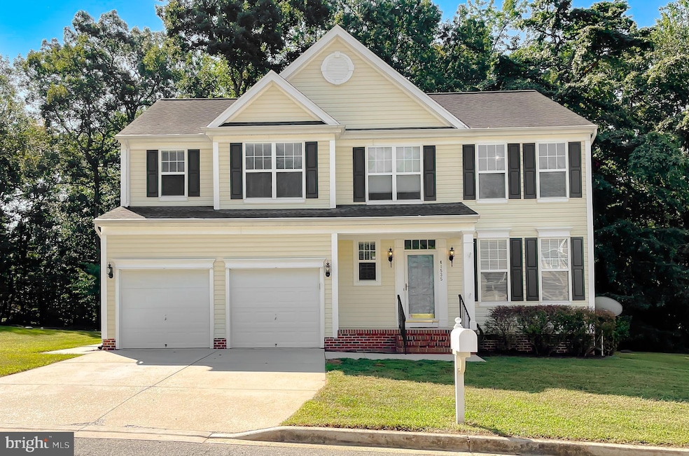 Under Contract $530,000 • Co-Listing Agent