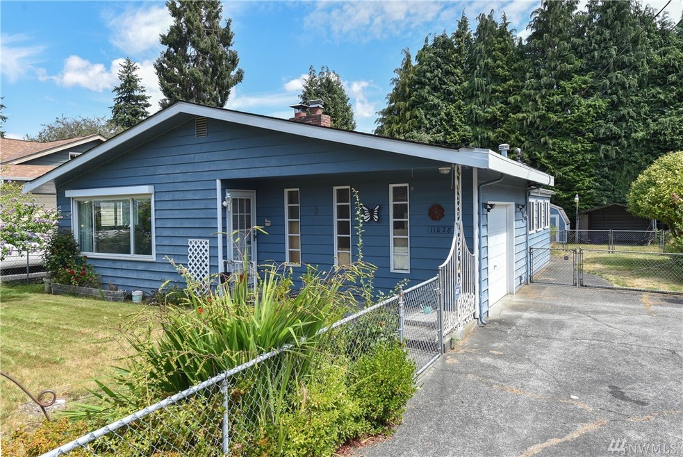 11028 1st Dr SE, Everett, WA 98208 - photo 1