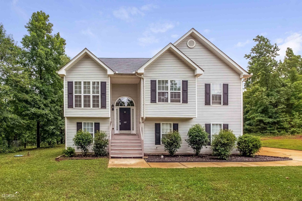 189 Old Stonewall Dr, Locust Grove, GA 30248 - photo 1