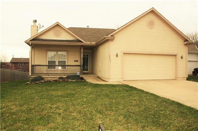 22644 S Jackson St, Spring Hill, KS 66083 - photo 1
