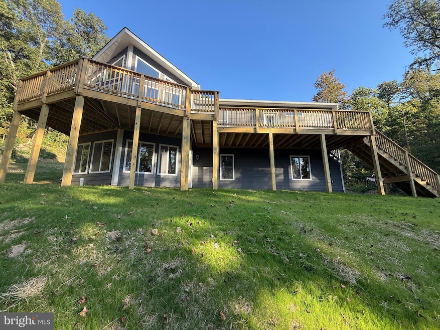 201 Hugh Henry Ln, Front Royal, VA 22630 - photo 1