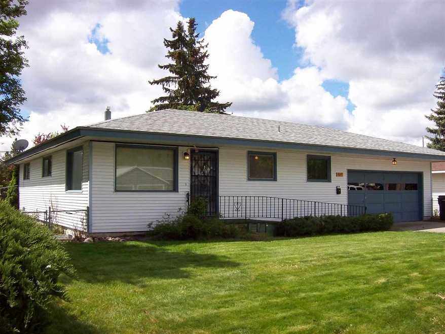 527 Salnave Rd, Cheney, WA 99004 - photo 1