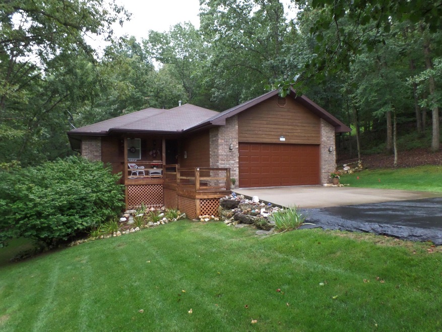 562 Canyon Forest Cir, Kimberling City, MO 65686 - photo 1