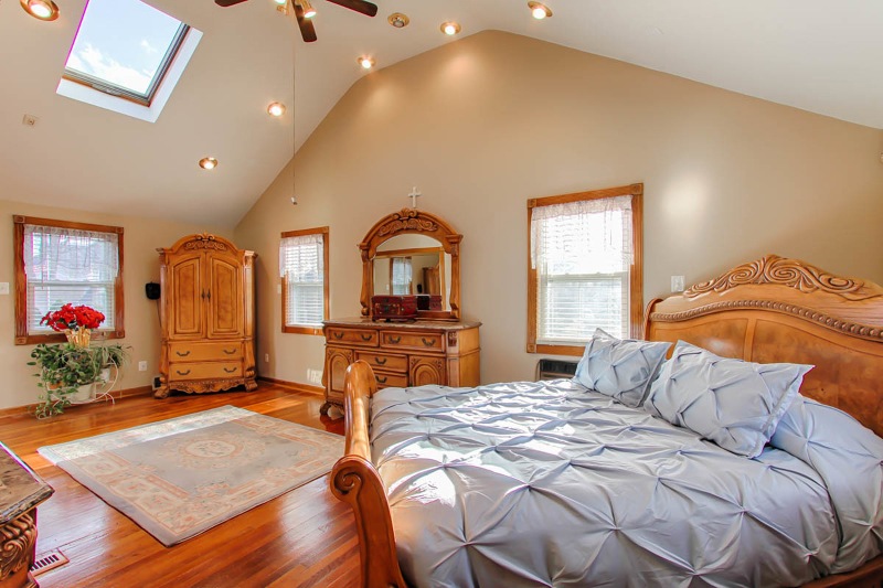 2 Winchester Rd, Livingston, NJ 07039 - photo 1