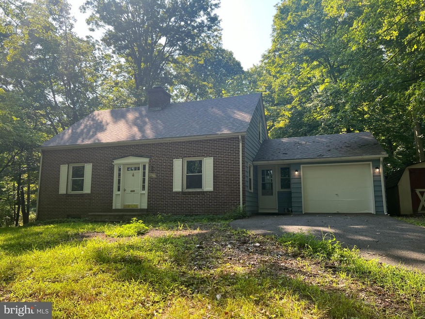 75 Smithtown Rd, Pipersville, PA 18947 - photo 1