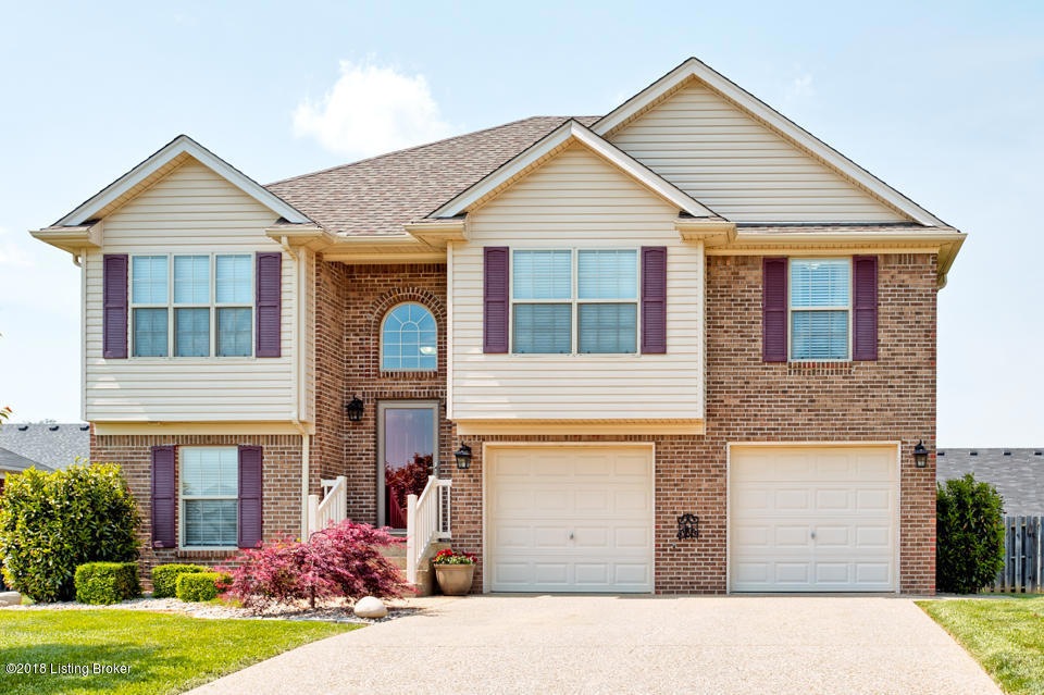 226 Halcomb Ct, Mount Washington, KY 40047 - photo 1