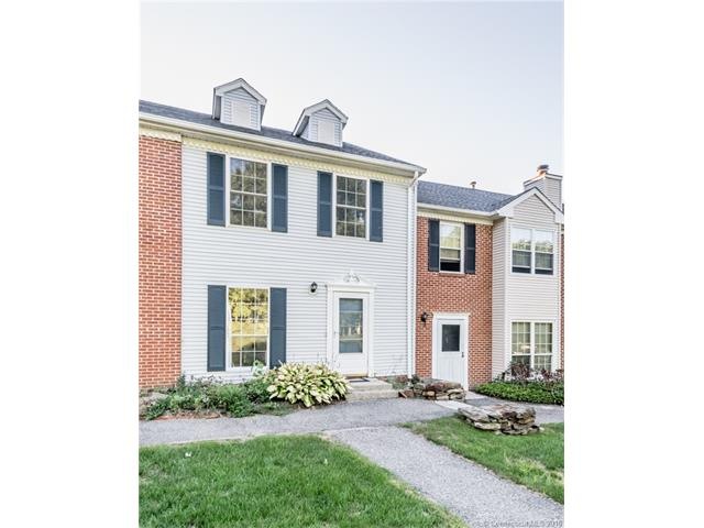 Welcome home to 27 Rockledge Loop.