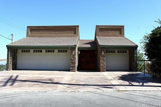 5272 Medina Rd, Woodland Hills, CA 91364 - photo 1