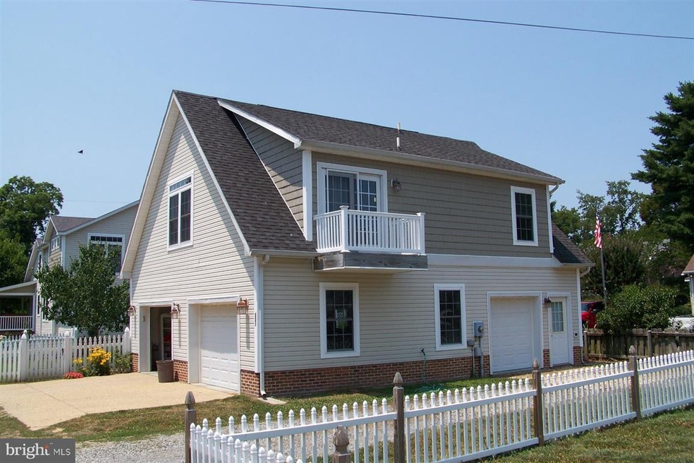 14390 Calvert St unit B, Solomons, MD 20688 - photo 1