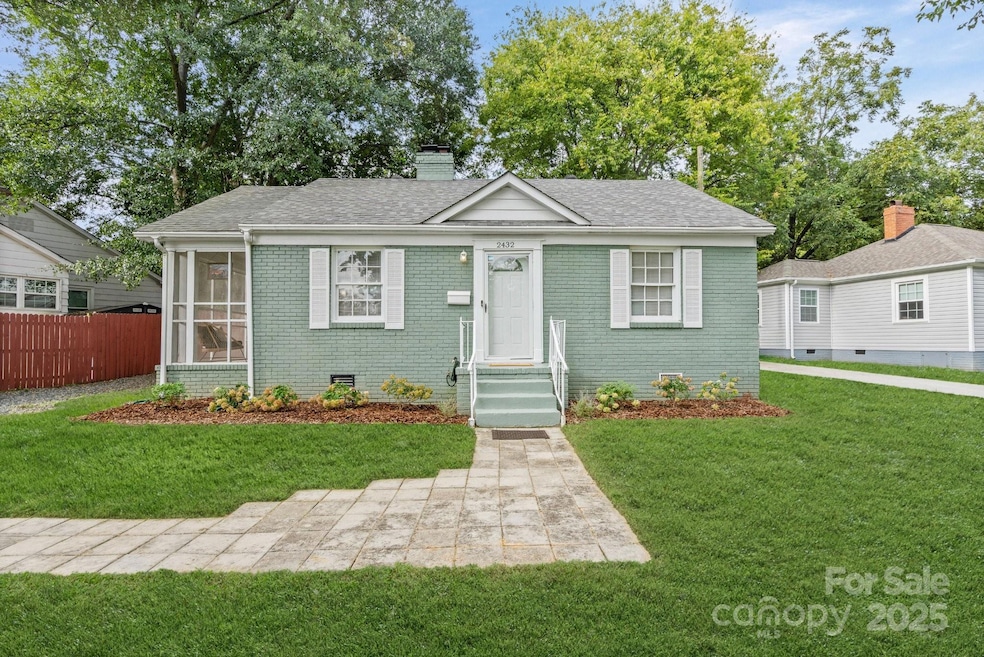 Under Contract $325,000