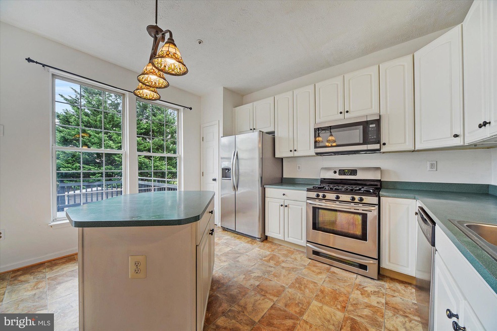 5208 Torrington Cir, Rosedale, MD 21237 - photo 1