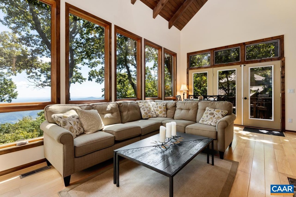 43 S Rock Tree Ln, Roseland, VA 22967 - photo 1