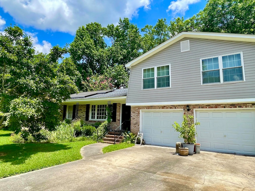 Sold $590,000 • Co-Listing Agent