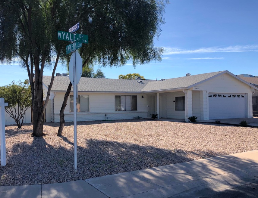903 W Yale Dr, Tempe, AZ 85283 - photo 1