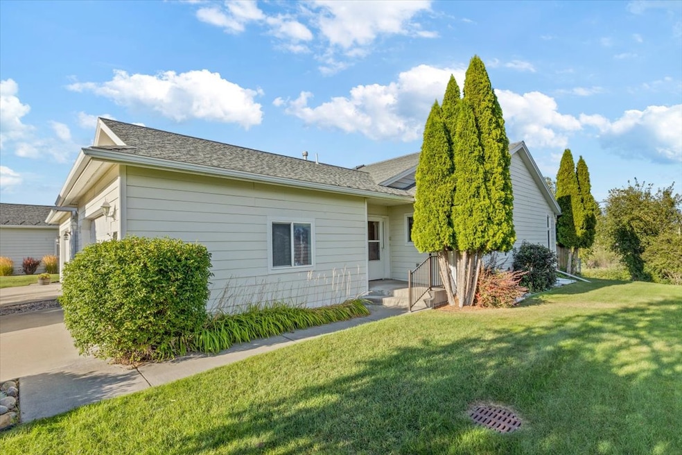 159 E Nicklaus Ave, Kalispell, MT 59901 - photo 1