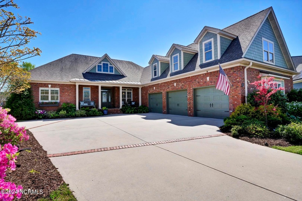 1411 W Gantry Ct, Leland, NC 28451 - photo 1