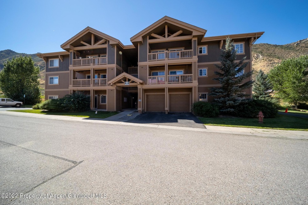 646 River View Drive (15 of 15)