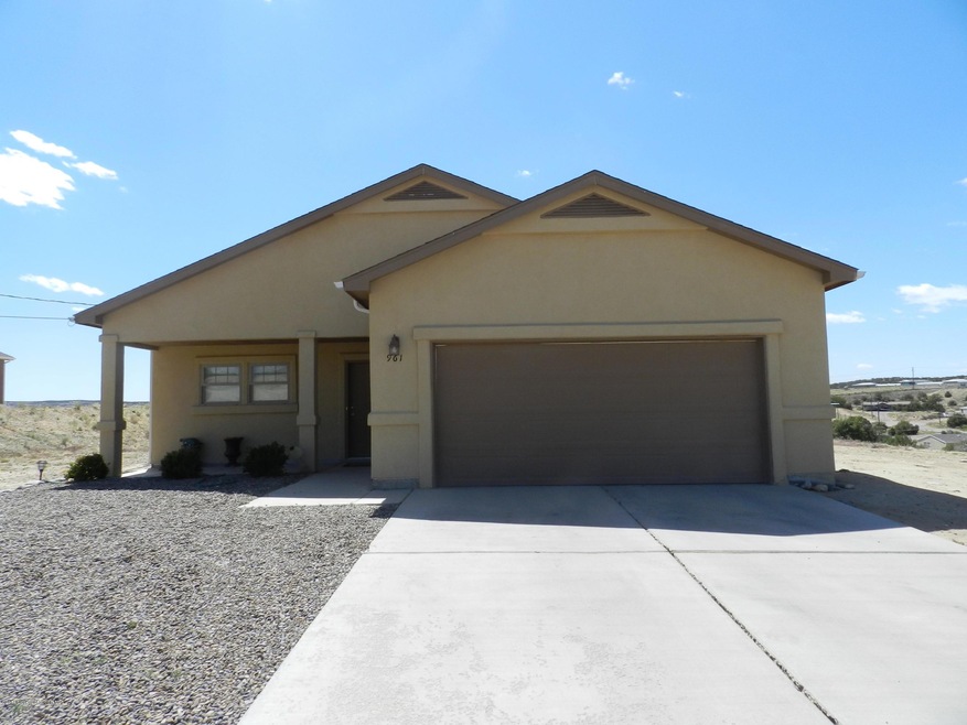 961 Katherine Ave, Farmington, NM 87401 - photo 1