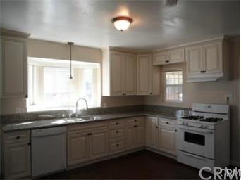 9460 Ramona St, Bellflower, CA 90706 - photo 1