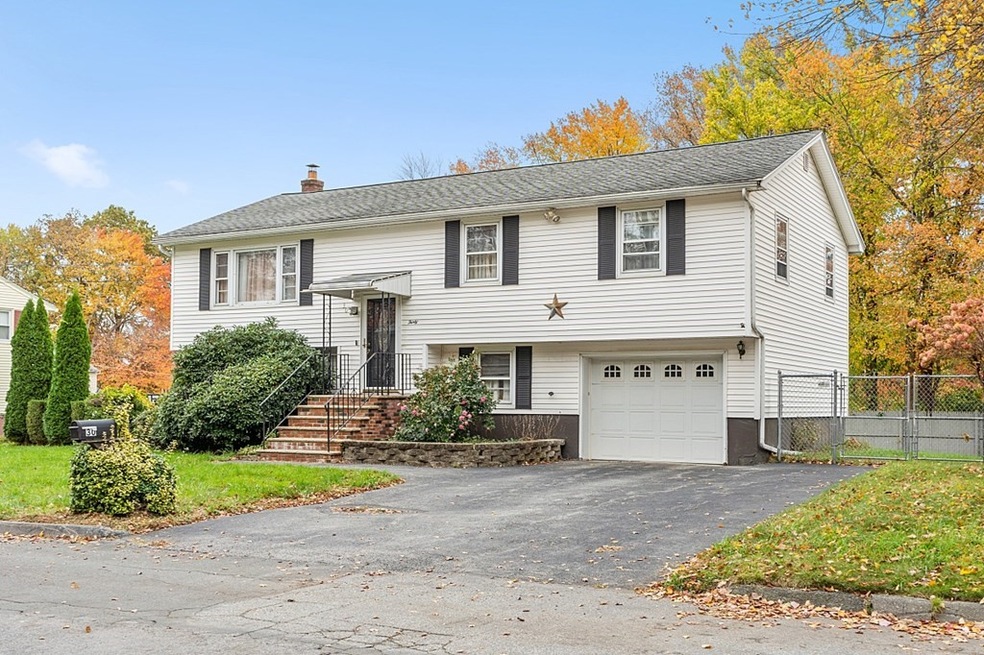 30 Partridge Rd, Methuen, MA 01844 - photo 1