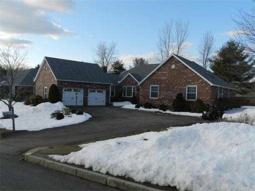 60 Canavan Dr, Braintree, MA 02184 - photo 1