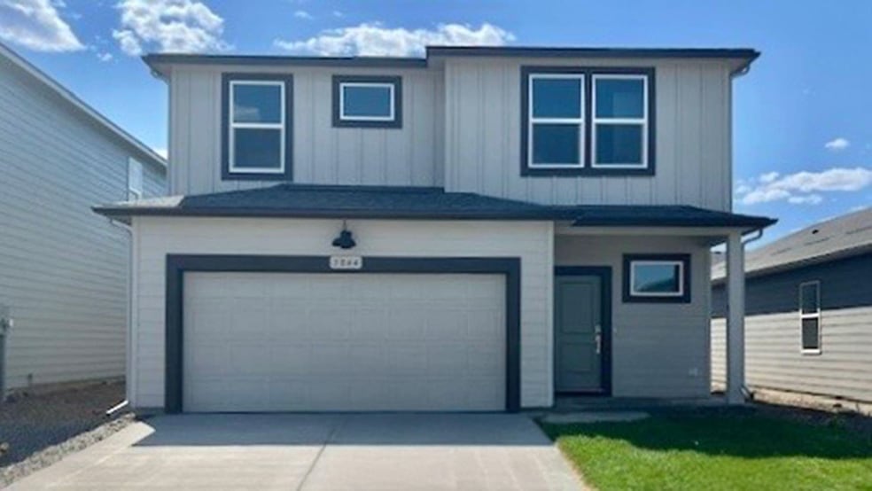 For Sale $467,995 • Co-Listing Agent