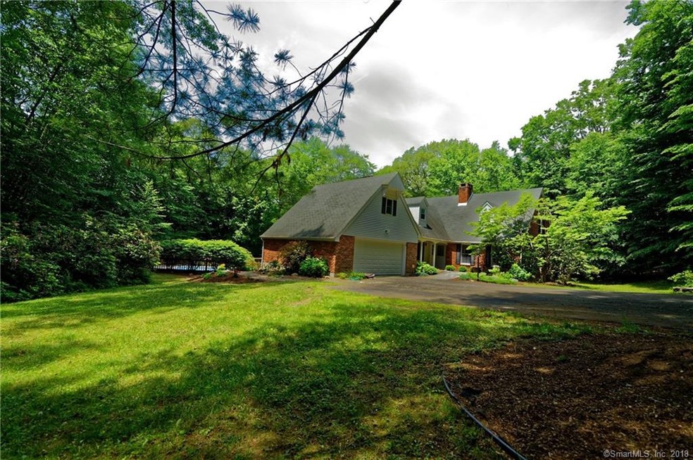 Exterior front and side yard