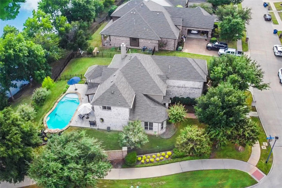 301 Parke Lake Dr, Wylie, TX 75098 - photo 1