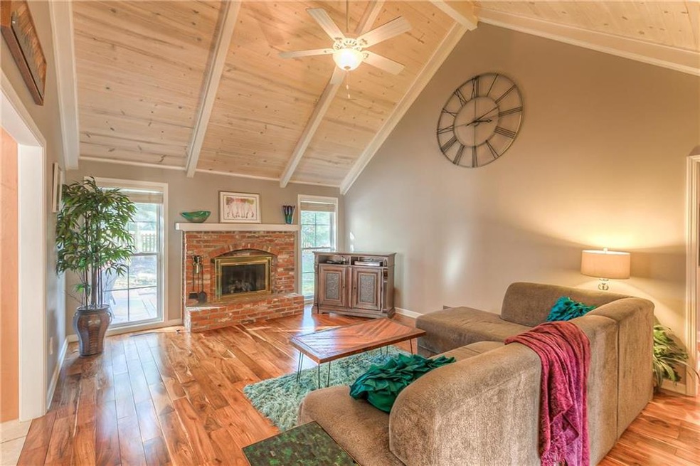 10240 Monrovia St, Lenexa, KS 66215 - photo 1