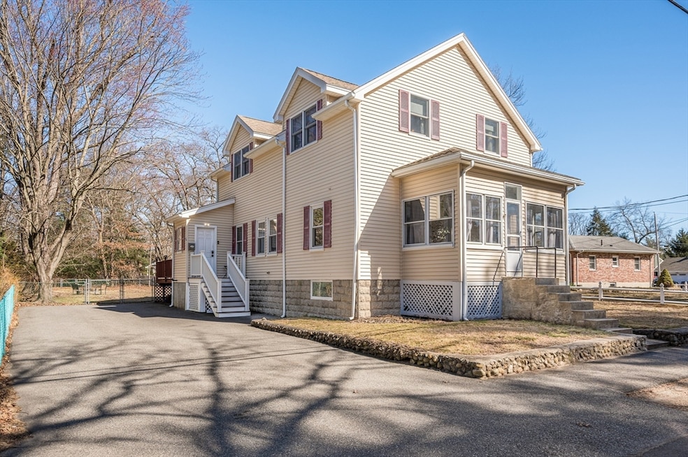 34 Adams St, Wilmington, MA 01887 - photo 1