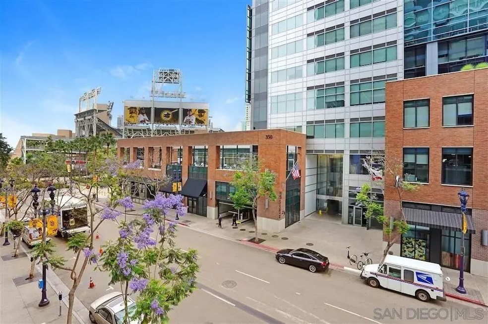 321 Tenth Ave unit 304, San Diego, CA 92101 - photo 1