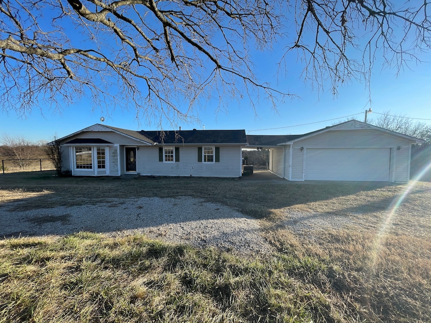 4031 Oklahoma 19, Stratford, OK 74872 - photo 1