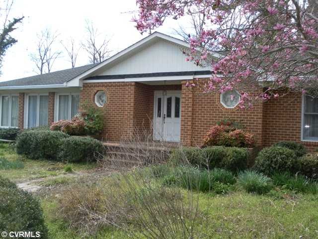 17020 S Crater Rd, Petersburg, VA 23805 - photo 1