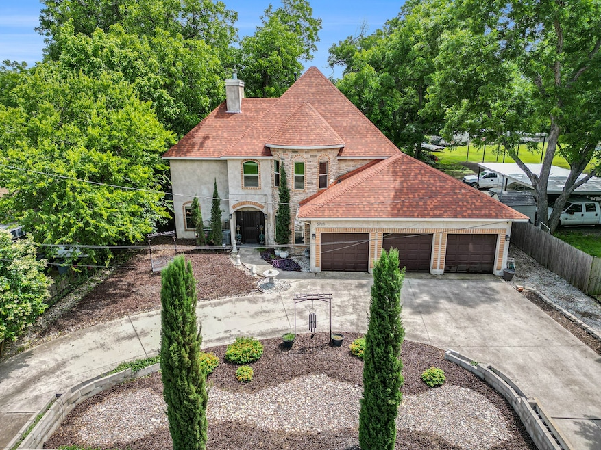 Sold • Co-Listing Agent