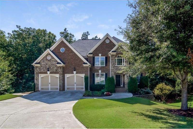Located on a cul-de-sac.  Level driveway into the 