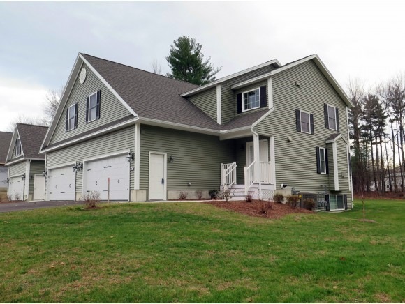 267 Fox Run unit 267, Colchester, VT 05446 - photo 1