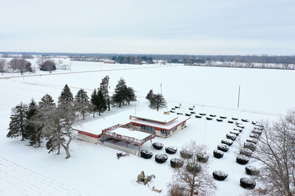 15884 W 3500n Rd, Essex, IL 60935 - photo 1