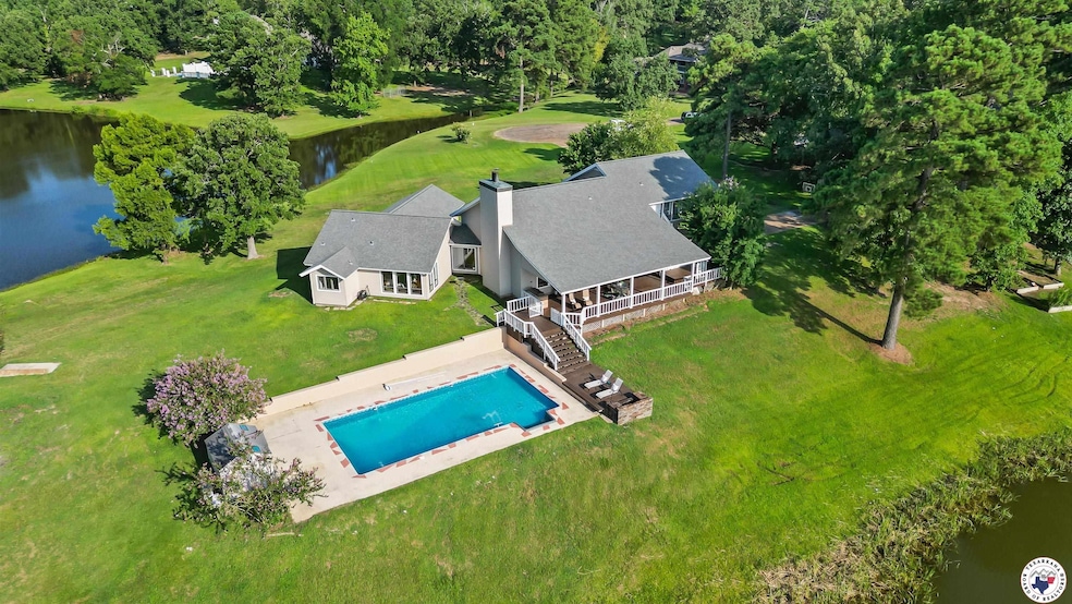 Pending $595,000