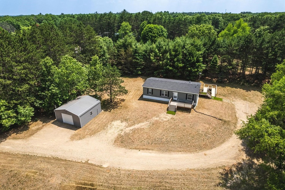 N4889 Brentwood Way, Montello, WI 53949 MLS 1958470