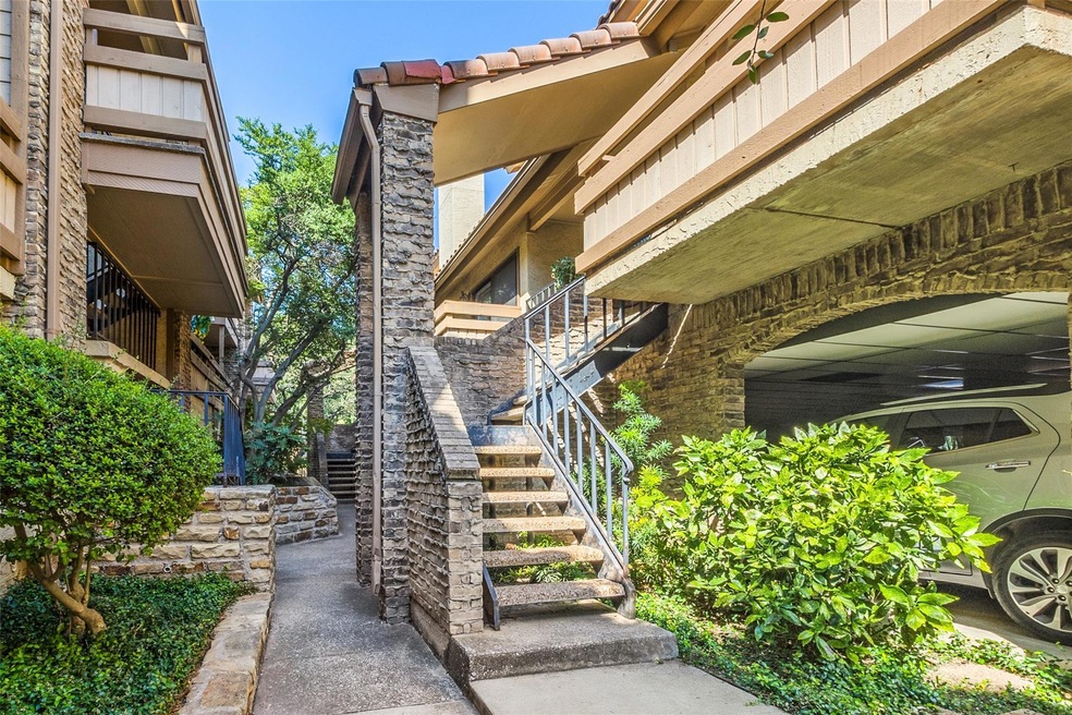 Sold • Co-Listing Agent