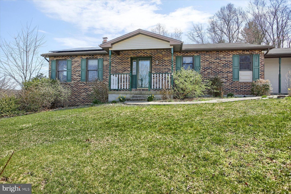 62 Tapeworm Rd, New Bloomfield, PA 17068 - photo 1