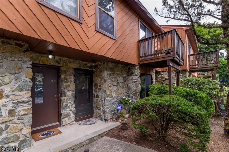 For Sale $464,888