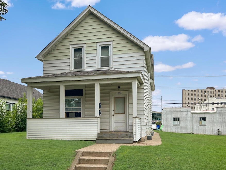 For Rent $1,150/month • Co-Listing Agent