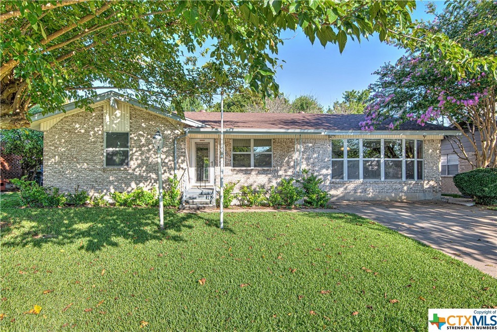 516 Allen St, Copperas Cove, TX 76522 - photo 1