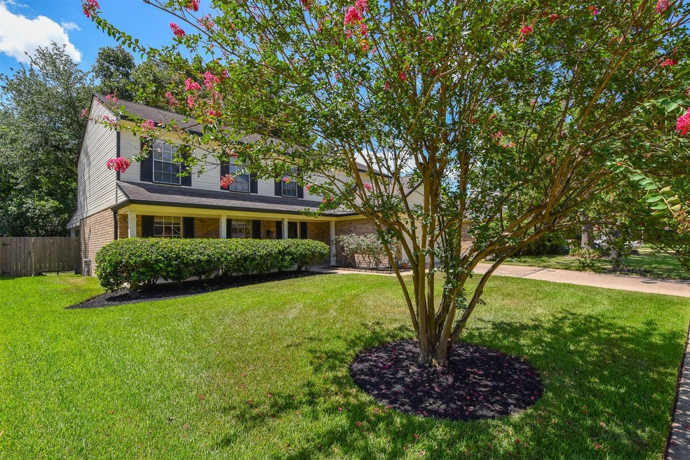 8339 Misty Trail Dr, Houston, TX 77095 - photo 1