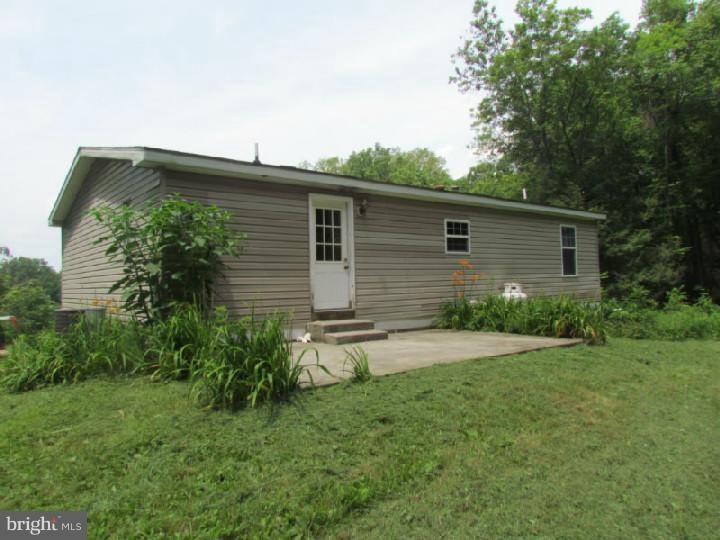 442 Indian Run Rd, New Ringgold, PA 17960 - photo 1