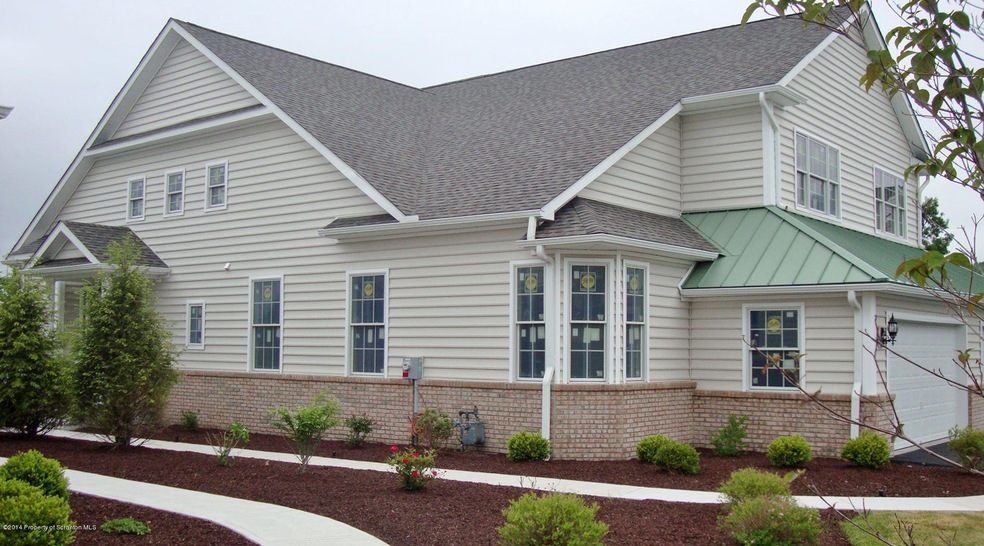 1905 Robinson Close, Moosic, PA 18507 - photo 1